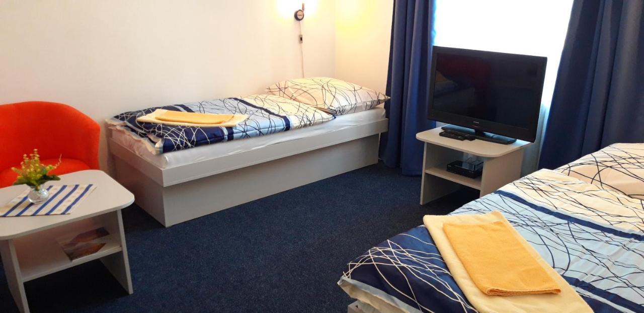 Hostel ŠD Němcovej 1 Košice Exteriér fotografie